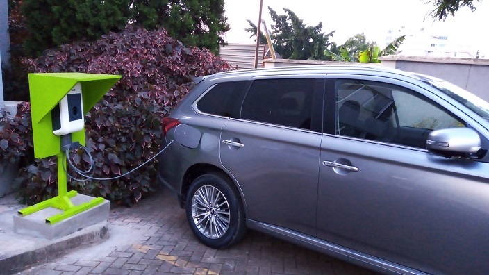 REMA get the Electric Vehicle to support Rwanda's environmental protection efforts